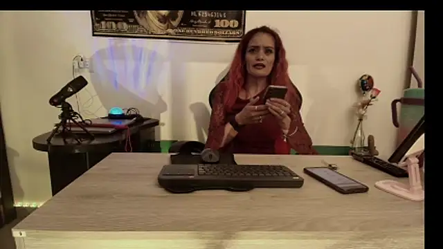 Julieta Wall  online show from 04-07-26, 12:33