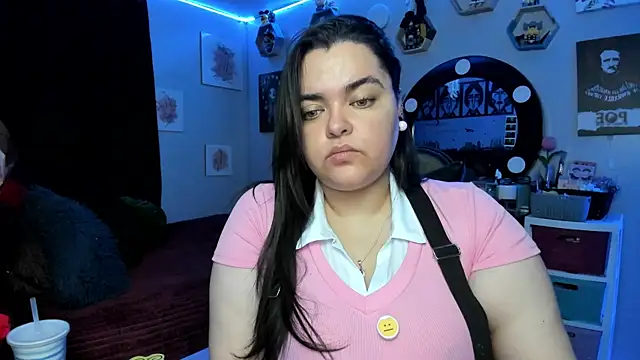 Snapshot of Luise_Meyrink chatting on 02-11-26, 02:27 Luise Meyrink online show from 02-11-26, 02:27