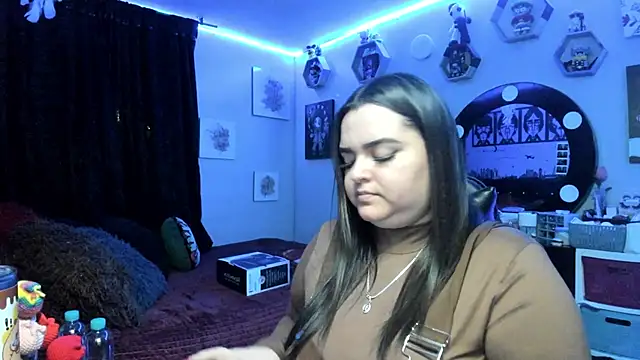 Snapshot of Luise_Meyrink chatting on 02-27-26, 04:12 Luise Meyrink online show from 02-27-26, 04:12