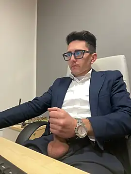 Snapshot of masterboss_ chatting on 01-27-25, 01:09 masterboss  online show from 01-27-25, 01:09