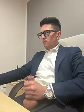 Snapshot of masterboss_ chatting on 02-28-25, 12:42 masterboss  online show from 02-28-25, 12:42