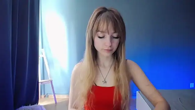 LuciaYoung online show from 02-25-25, 07:31