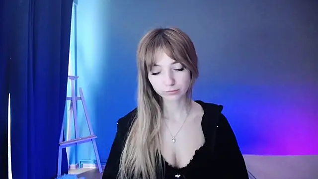 LuciaYoung online show from 03-08-25, 06:32