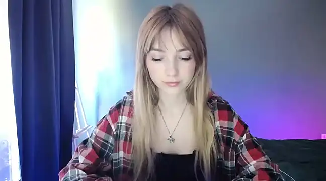 LuciaYoung online show from 03-20-25, 01:15