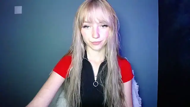 LuciaYoung online show from 09-14-25, 06:51