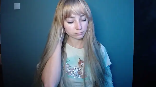 LuciaYoung online show from 09-29-25, 06:29