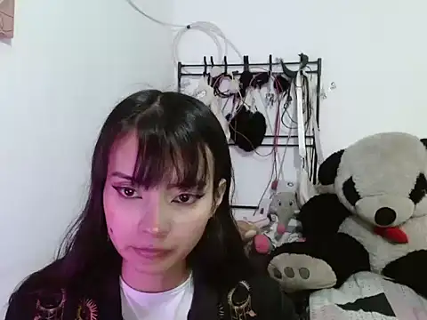 Snapshot of _annie_rosse chatting on 12-02-25, 07:20 annie rosse online show from 12-02-25, 07:20