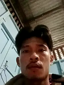 Namthip2233 online show from 03-05-25, 02:23
