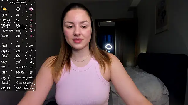 Snapshot of ThreeshaWhite chatting on 03-05-25, 05:40 ThreeshaWhite online show from 03-05-25, 05:40