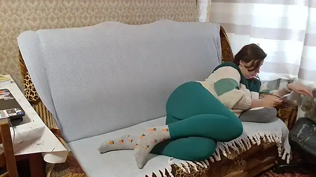 Snapshot of franceska_blue chatting on 02-05-26, 10:09 franceska blue online show from 02-05-26, 10:09