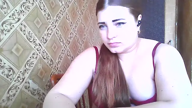 Snapshot of Elizabeth_Meow chatting on 06-27-26, 06:29 Elizabeth Meow online show from 06-27-26, 06:29