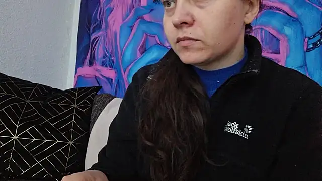 Snapshot of Cyndee_Winter chatting on 01-13-25, 02:11 Cyndee Winter online show from 01-13-25, 02:11