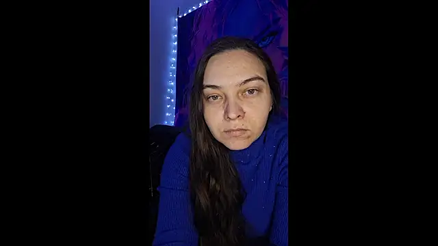 Snapshot of Cyndee_Winter chatting on 02-16-25, 05:37 Cyndee Winter online show from 02-16-25, 05:37