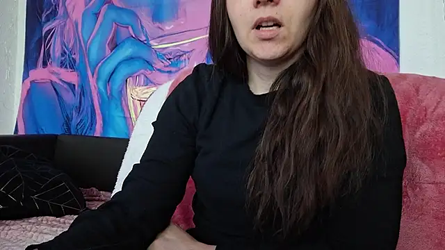 Snapshot of Cyndee_Winter chatting on 02-25-25, 02:33 Cyndee Winter online show from 02-25-25, 02:33