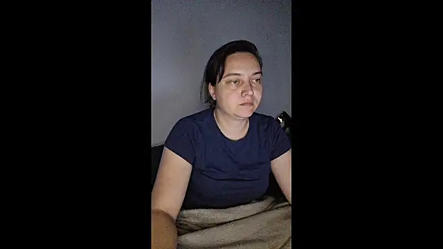 Snapshot of Cyndee_Winter chatting on 09-14-25, 07:24 Cyndee Winter online show from 09-14-25, 07:24