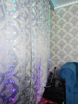 Snapshot of diamond190896 chatting on 12-14-25, 12:05 diamond190896 online show from 12-14-25, 12:05