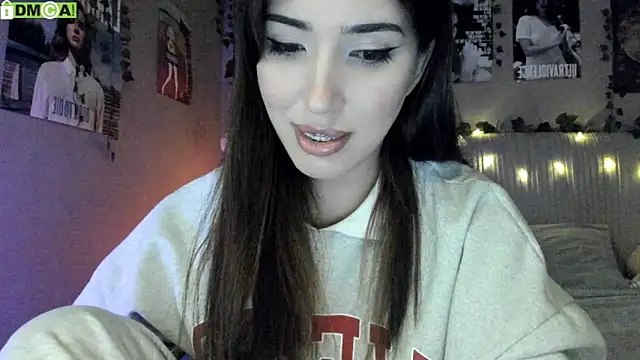 Anisawithlove online show from 09-15-25, 05:18