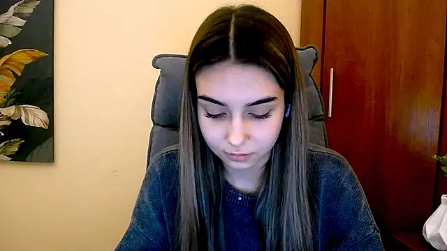 Lili magic online show from 02-02-25, 03:49