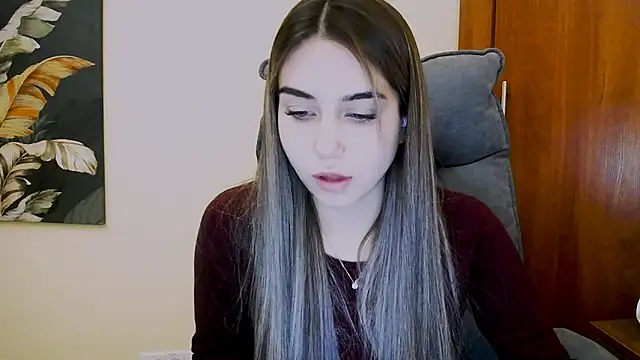 Lili magic online show from 02-18-25, 04:26