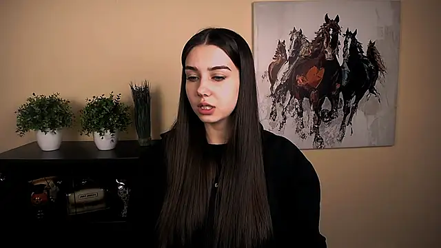 Lili magic online show from 11-08-25, 08:47