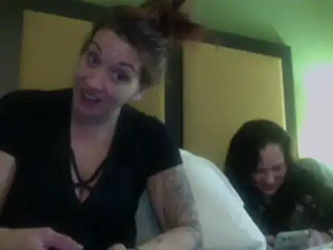 Snapshot of bella8769 chatting on 02-22-25, 08:40 bella8769 online show from 02-22-25, 08:40