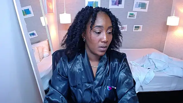 Snapshot of kiara_evanss chatting on 12-24-24, 02:21 kiara evanss online show from 12-24-24, 02:21