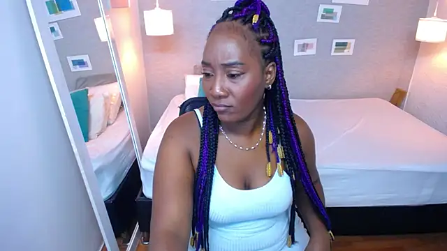 Snapshot of kiara_evanss chatting on 01-05-25, 06:56 kiara evanss online show from 01-05-25, 06:56