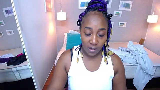 Snapshot of kiara_evanss chatting on 01-07-25, 02:41 kiara evanss online show from 01-07-25, 02:41