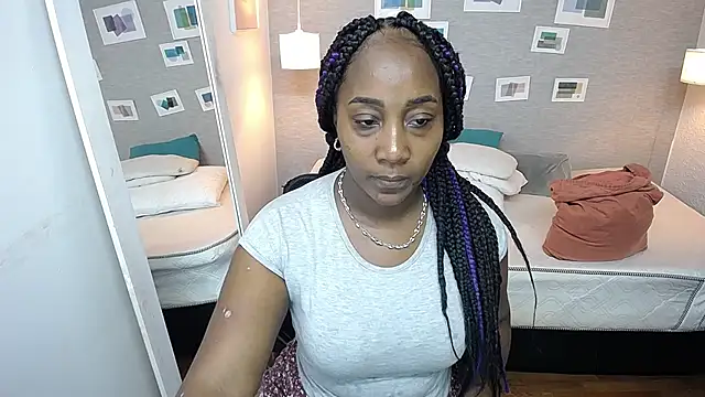 Snapshot of kiara_evanss chatting on 01-24-25, 07:39 kiara evanss online show from 01-24-25, 07:39