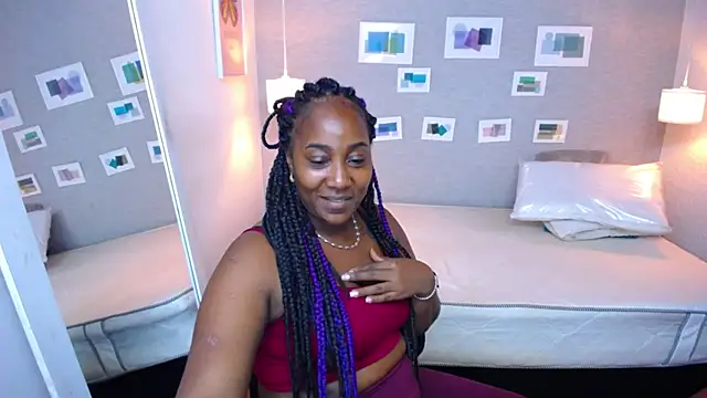 Snapshot of kiara_evanss chatting on 02-06-25, 08:13 kiara evanss online show from 02-06-25, 08:13
