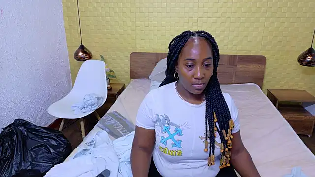 Snapshot of kiara_evanss chatting on 09-13-25, 03:06 kiara evanss online show from 09-13-25, 03:06