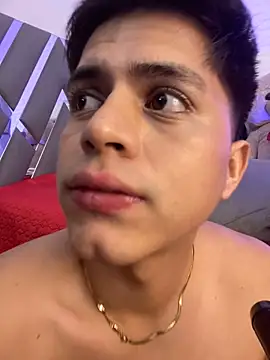 Snapshot of Niicky1_ chatting on 12-28-24, 11:59 Niicky1 online show from 12-28-24, 11:59