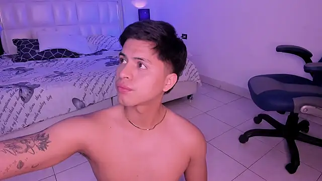 Snapshot of Niicky1_ chatting on 01-11-25, 11:56 Niicky1 online show from 01-11-25, 11:56