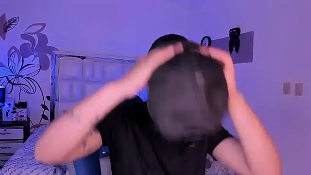 Snapshot of Niicky1_ chatting on 01-12-25, 09:08 Niicky1 online show from 01-12-25, 09:08