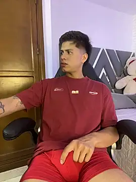 Snapshot of Niicky1_ chatting on 03-03-25, 09:05 Niicky1 online show from 03-03-25, 09:05