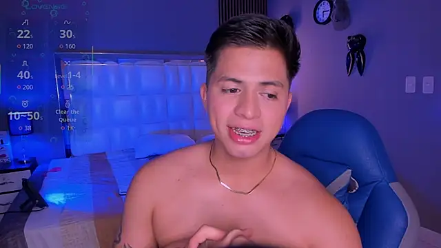 Snapshot of Niicky1_ chatting on 10-04-25, 10:19 Niicky1 online show from 10-04-25, 10:19