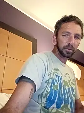 Treemandude online show from 09-23-25, 01:30