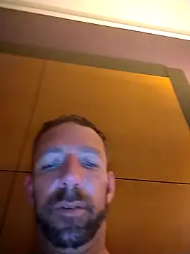 Treemandude online show from 11-17-25, 11:21