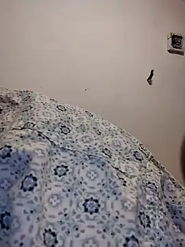 Snapshot of Treemandude chatting on 01-12-26, 05:12 Treemandude online show from 01-12-26, 05:12