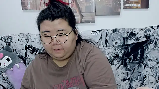 Snapshot of Nadine_asian chatting on 12-20-24, 08:38 Nadine asian online show from 12-20-24, 08:38