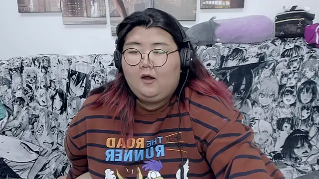 Snapshot of Nadine_asian chatting on 01-07-25, 06:38 Nadine asian online show from 01-07-25, 06:38