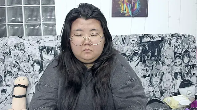 Snapshot of Nadine_asian chatting on 09-12-25, 08:25 Nadine asian online show from 09-12-25, 08:25