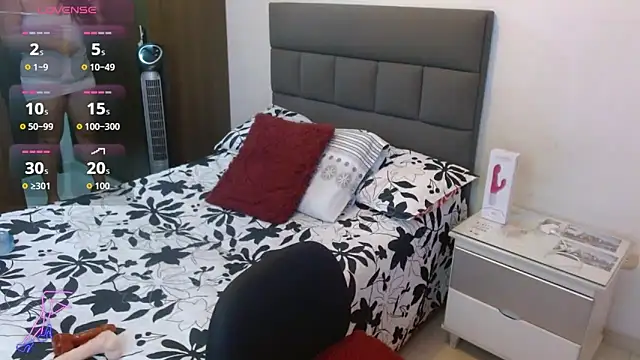 Daniella Fellers online show from 10-18-25, 11:55