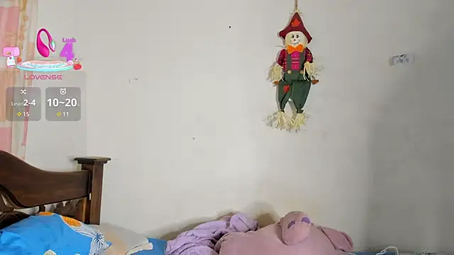 LucciaPorter online show from 10-31-25, 10:11