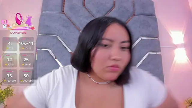 LucciaPorter online show from 11-28-25, 09:17