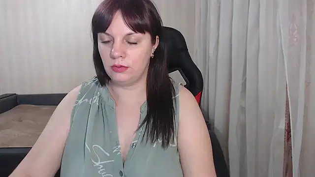 Snapshot of Jane_Luste chatting on 03-13-25, 04:01 Jane Luste online show from 03-13-25, 04:01