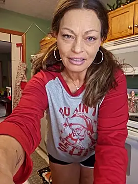 Erotic and Exotic online show from 12-14-25, 06:41