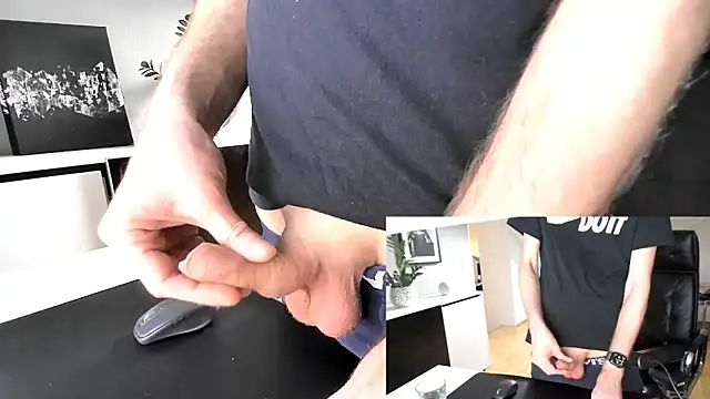 Snapshot of sperma_tributes chatting on 02-04-26, 04:02 sperma tributes online show from 02-04-26, 04:02