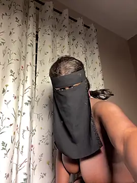 Snapshot of coasthub@xh chatting on 09-10-25, 01:05 coasthubxh online show from 09-10-25, 01:05