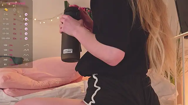 NeonShine online show from 01-09-25, 04:41